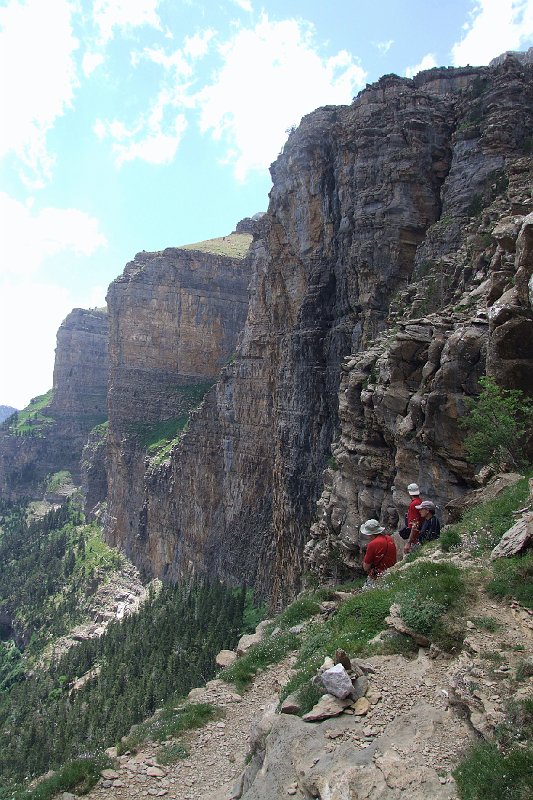 2008-07-11,15-03-59,canyon d'Ordesa.jpg